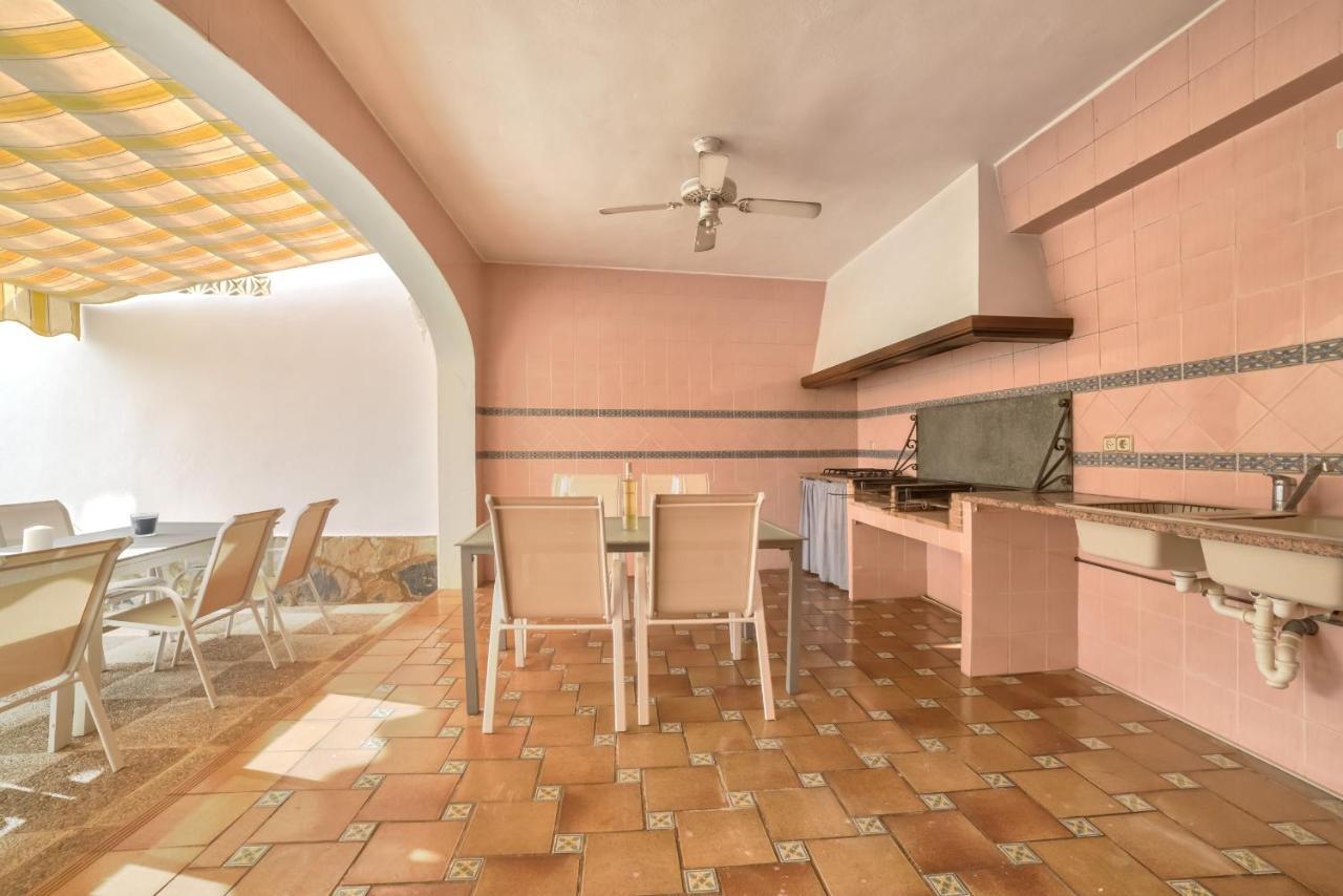 Villa Garrofer - Plusholidays กัลเป ภายนอก รูปภาพ