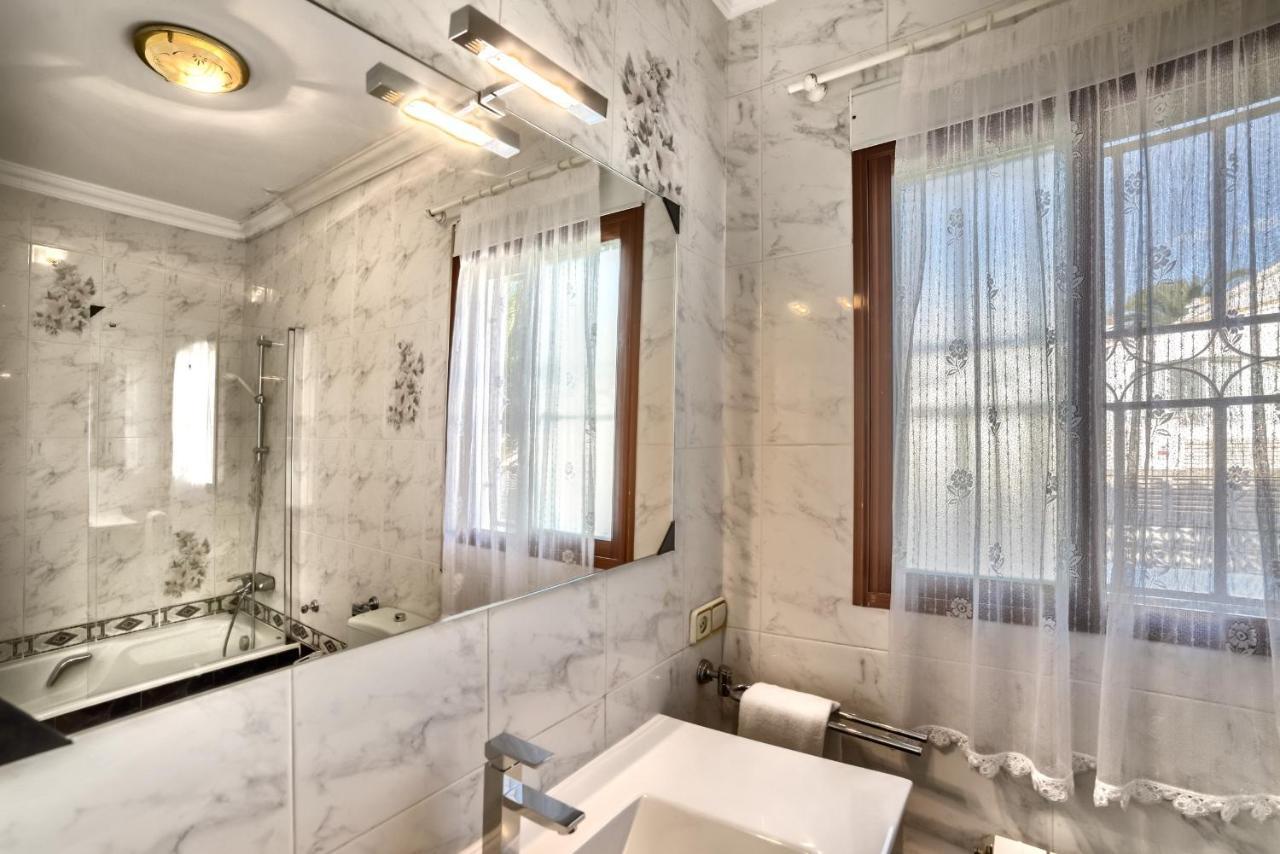 Villa Garrofer - Plusholidays กัลเป ภายนอก รูปภาพ
